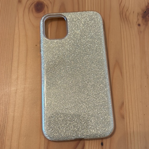 iPhone 11 cases - Picture 8 of 10